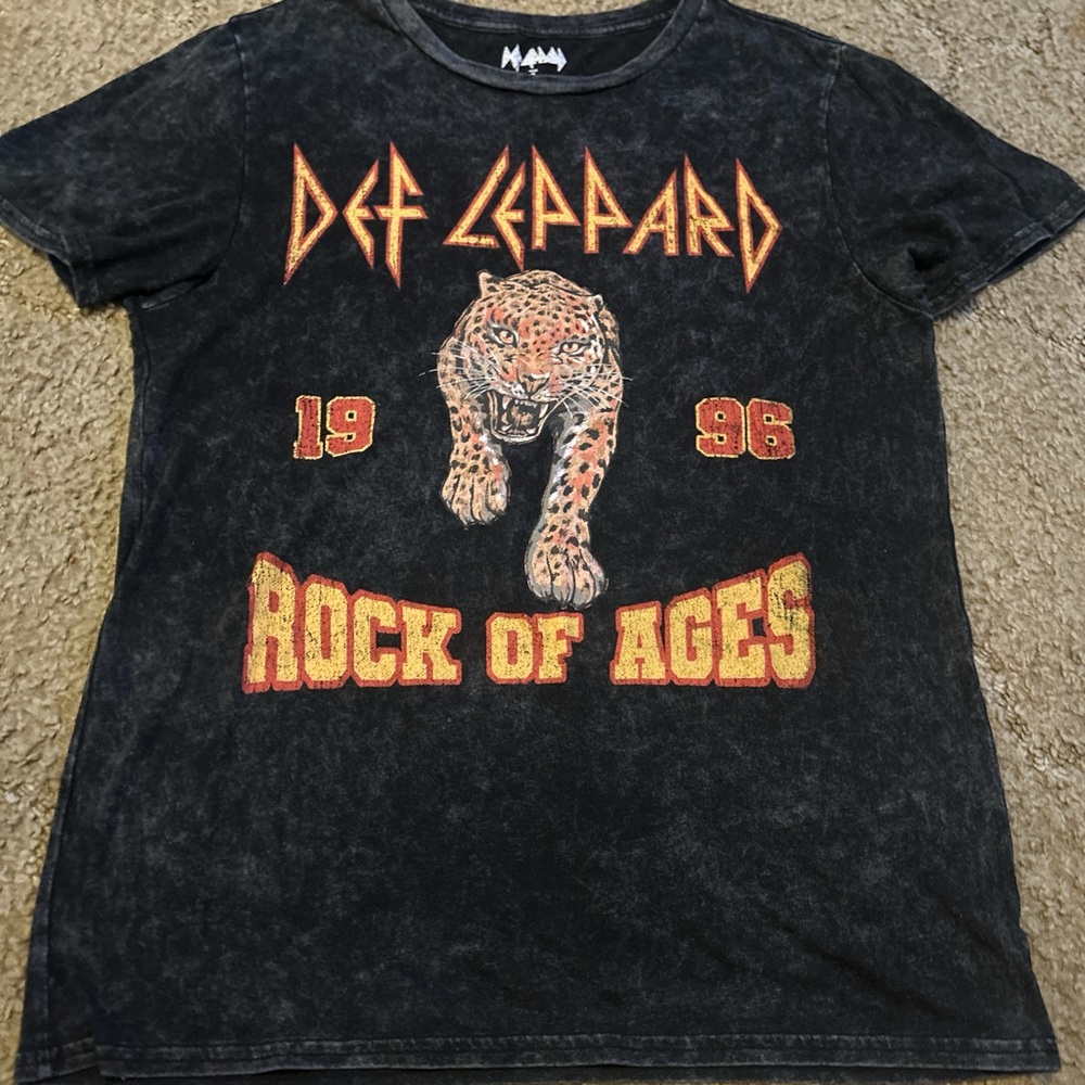 Black and Orange Vintage-Style Short Sleeve Tee